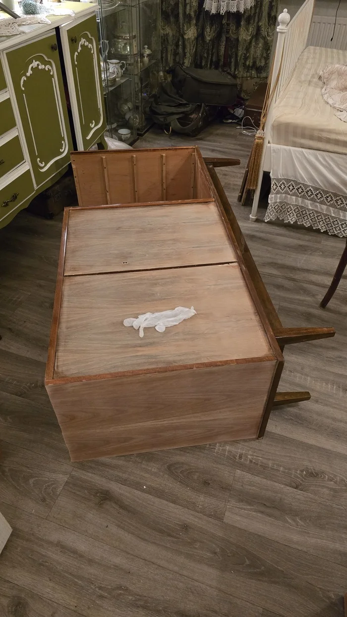 And again, restyling of the Romanian nightstand by women's hands - My, Vintage, Old school, Retro, Furniture, Restoration, Longpost