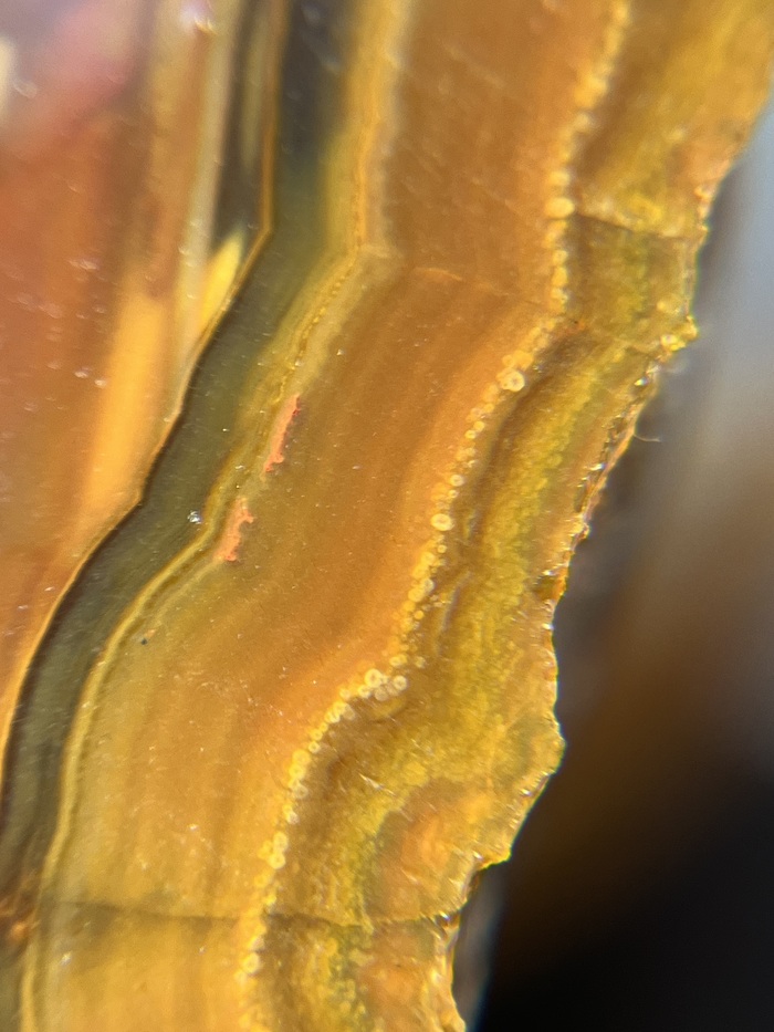 Первый камень после распила