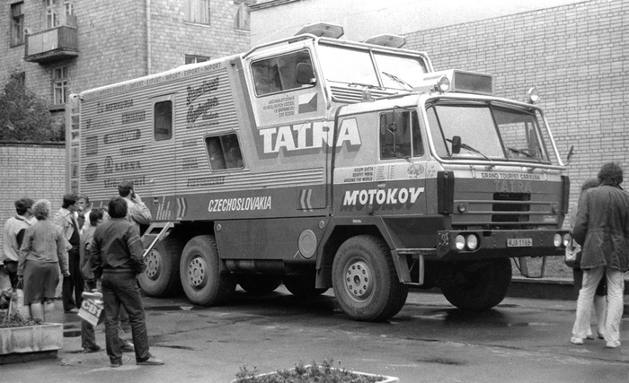   Tatra 815 GTC  18  1987&#x2011;  4  1990&#x2011;    150  ,  67   6 .  2  5  1987     ,         .