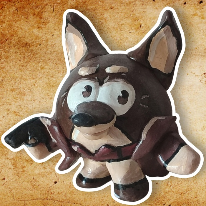 Главное отличие: У НЕГО ЕСТЬ ПИСТОЛЕТ!!!!!