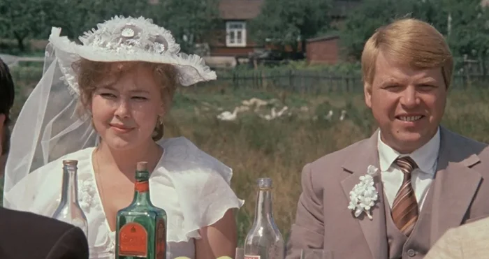 Как снимали фильм Белые росы: кадры со съемок и интересные факты Фото со съемок, Актеры и актрисы, Ностальгия, Классика, Белые росы, Николай Караченцов, Станислав Садальский, Советское кино, Знаменитости, Яндекс Дзен (ссылка), Советские актеры, Фильмы 80-х, Длиннопост Как снимали фильм Белые росы: кадры со съемок и интересные факты Фото со съемок, Актеры и актрисы, Ностальгия, Классика, Белые росы, Николай Караченцов, Станислав Садальский, Советское кино, Знаменитости, Яндекс Дзен (ссылка), Советские актеры, Фильмы 80-х, Длиннопост