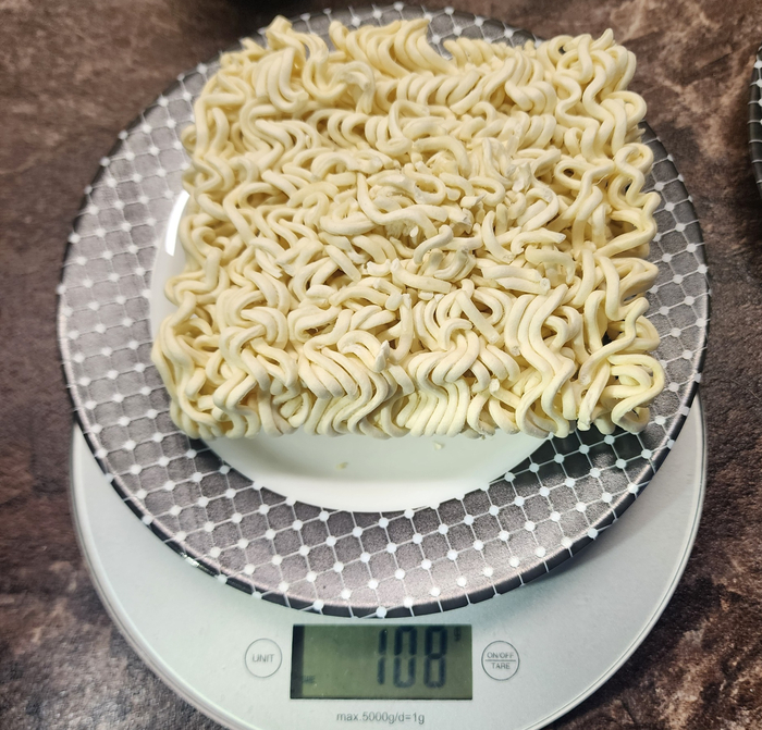 Самый тяжелый и плотный брикет Buldak