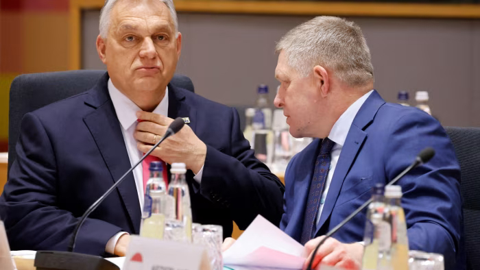 Financial Times:        ,   , , 