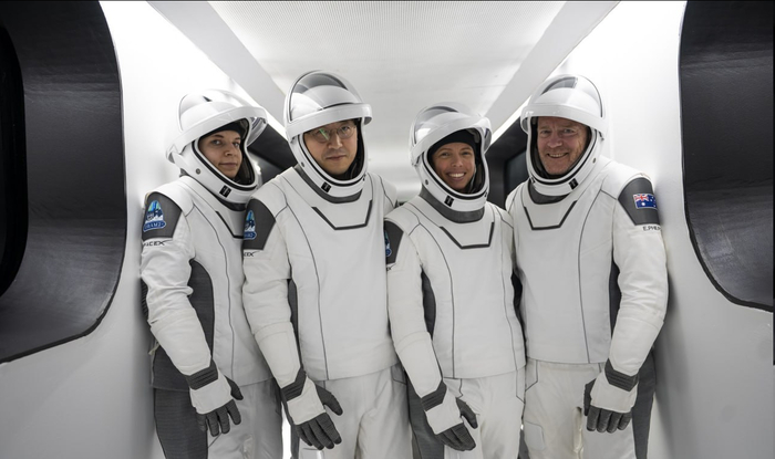          ,  , SpaceX, ,  ,  , Telegram (), 