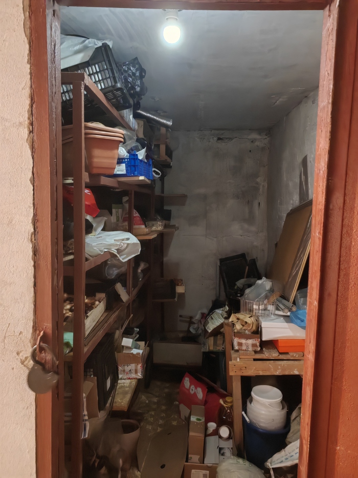 Фото погреба