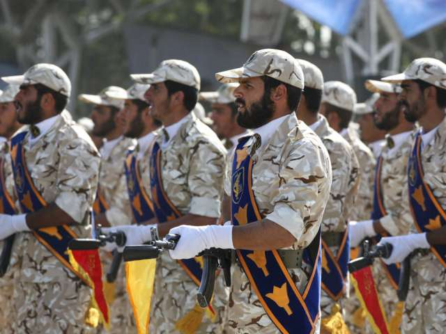 КСИР отправил оружие и военную технику в Судан