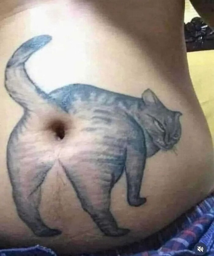    )