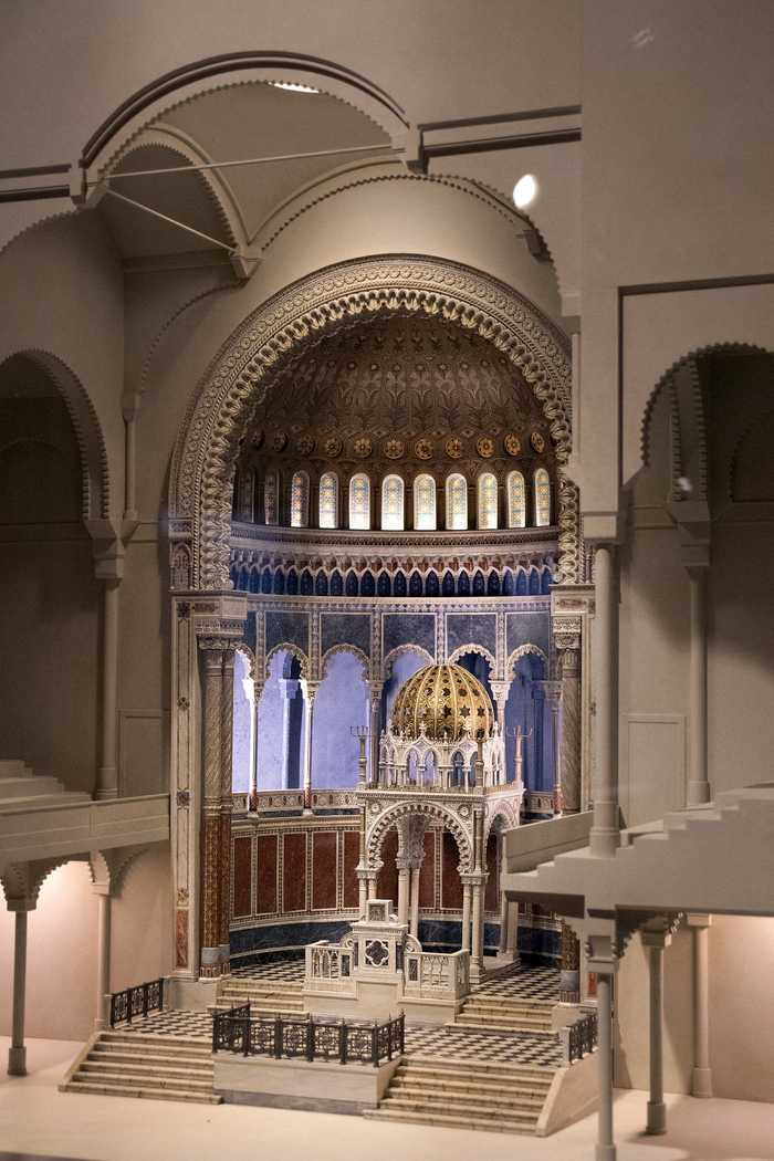   .   1866 .       " "  1938 .     .   1995 .