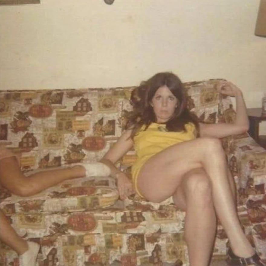 Showed off a photo of his grandmother from 1971 - Reddit, The photo, Reddit (link), Grandmother, 1971
