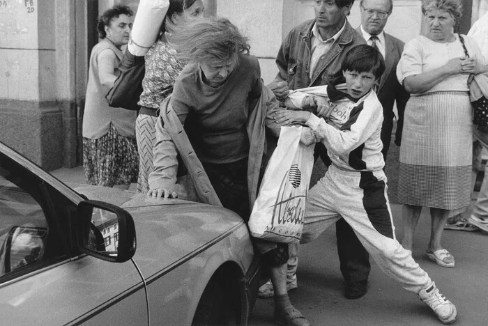 Интересные фотографии 90 -х (часть 113) 90-е, Детство 90-х, Ностальгия, Фотография, Эпоха, Знаменитости, Наоми Кэмпбелл, Roxette, Афганцы, Михей, Фильм Брат, Леня голубков, Группа Отпетые мошенники, Якубович, Кабаре-дуэт «Академия», Подборка, Длиннопост