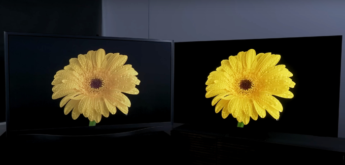   Samsung/ OLED- Samsung.