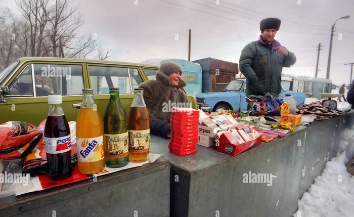 Интересные фотографии 90 -х (часть 113) 90-е, Детство 90-х, Ностальгия, Фотография, Эпоха, Знаменитости, Наоми Кэмпбелл, Roxette, Афганцы, Михей, Фильм Брат, Леня голубков, Группа Отпетые мошенники, Якубович, Кабаре-дуэт «Академия», Подборка, Длиннопост