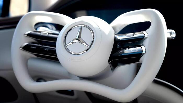 Mercedes       Tesla          , , 