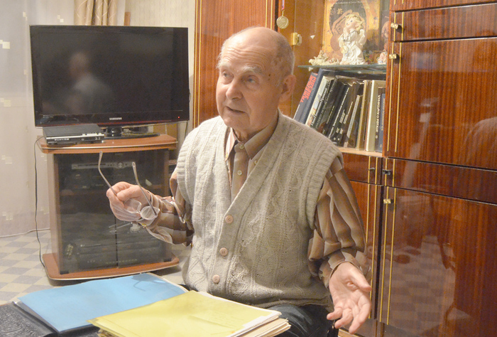 Валентин Днепровский прожил долгую жизнь, несмотря на полученное облучение. Офицера не стало 15 декабря 2017 года