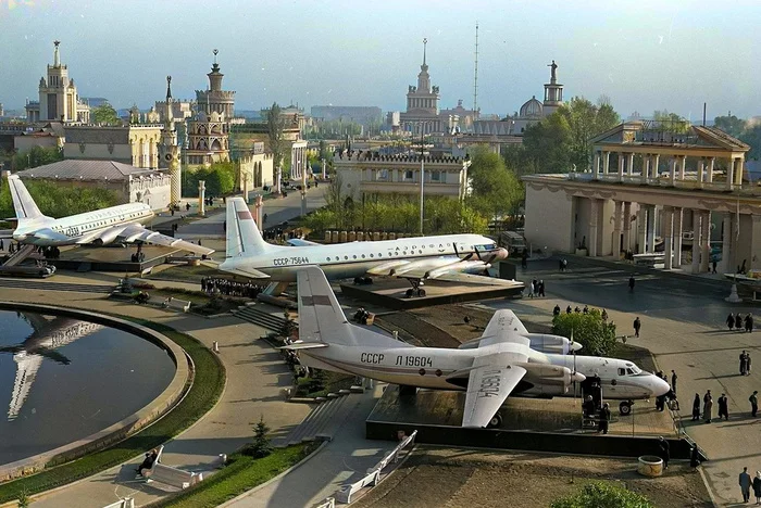 Жизнь Советской Москвы в 60-е годы. 20 раскрашенных фотографий. Часть 4 20 век, Историческое фото, Старое фото, Фотография, Москва, Столица, 60-е, История города, Колоризация, Длиннопост