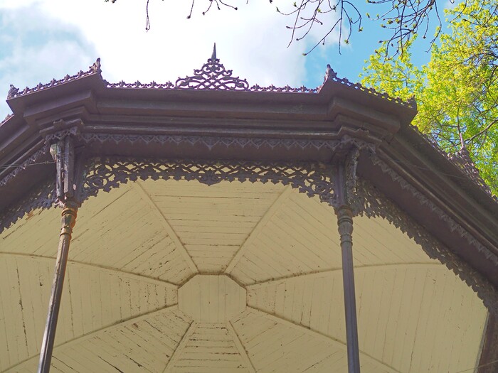   Olympus omdem10m2 +25mm 1.8,45mm f1.8