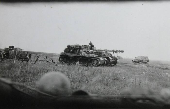 5  1943 ...  ,     +    (?)