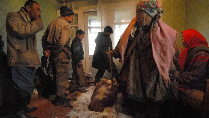 Прощание с покойным у коряков