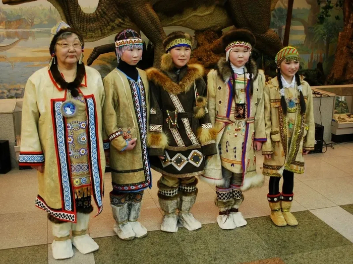 Похожие на эвенков эвены