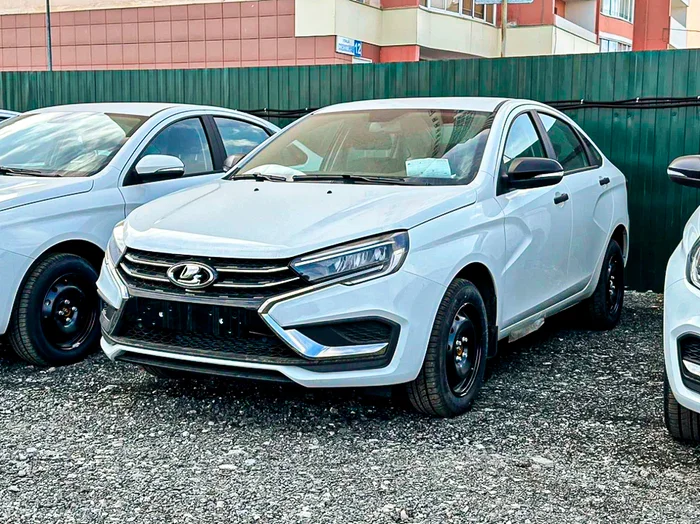 Проверил лично, реально ли сегодня купить базовую Весту за 1,24 млн руб, как в рекламе. Объехал 3 салона Лада и рассказываю Негатив, Лада, Жадность, Авто, Обман, Автомобилисты, Цены, Яндекс Дзен (ссылка), Длиннопост