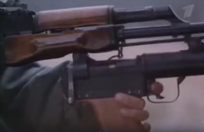   .     ,      .  2 -50 ( ), , M16a1,  , 