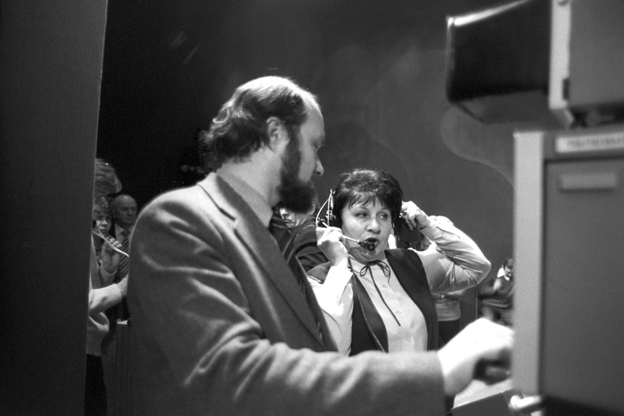    .         .1983 . :  / .