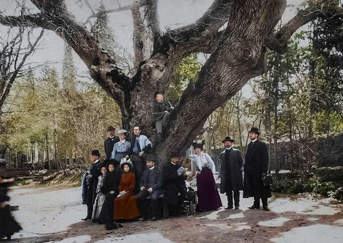 Автор: Е. Кукулевич (фотограф, хозяин фотоателье в Ялте)