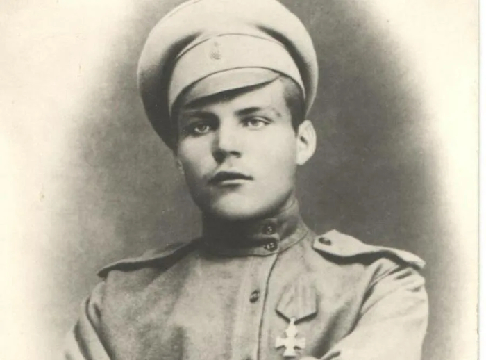 ������������ ������� ������ �����������, 1915 �.