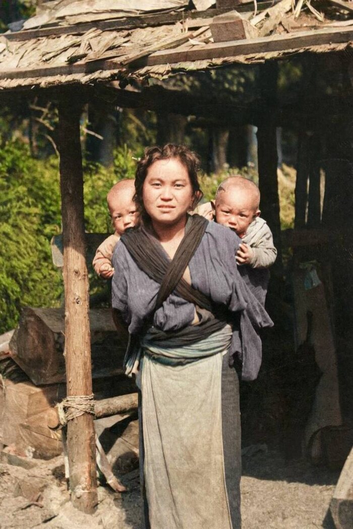 Комори, Япония. 1917 год