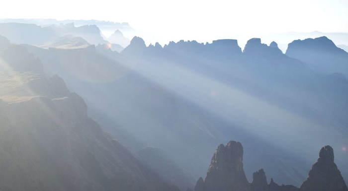 ���. 8. ��� � ���� Cleft �� ������ (3281 �)