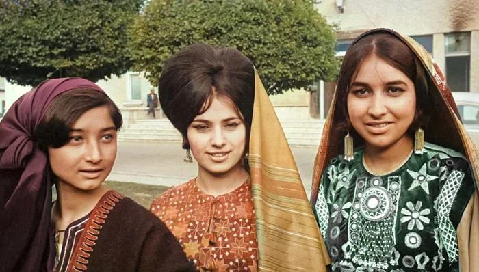 Необычные и интересные снимки из разных стран мира, сделанные в XX веке. 20 раскрашенных фотографий. Часть VII 20 век, Историческое фото, Старое фото, Фотография, Колоризация, Длиннопост