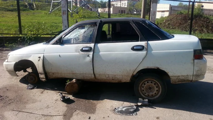 Забытое на 20 лет: Угнанный ВАЗ обнаружен на спецстоянке МВД как груда металлолома Курьез, Суд, Право, Адвокат, Юристы, Закон, Ваз-21102, Авто, Штрафстоянка, Юридические истории, Повтор Забытое на 20 лет: Угнанный ВАЗ обнаружен на спецстоянке МВД как груда металлолома Курьез, Суд, Право, Адвокат, Юристы, Закон, Ваз-21102, Авто, Штрафстоянка, Юридические истории, Повтор