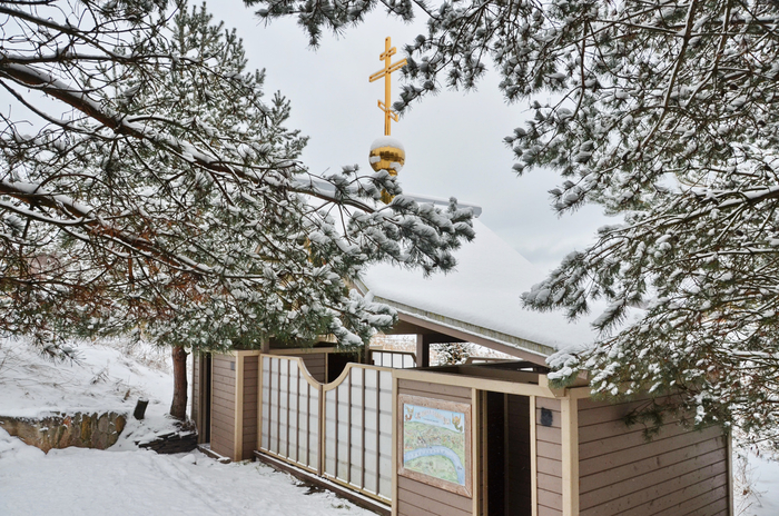 Купель над источником Параскевы Пятницы.