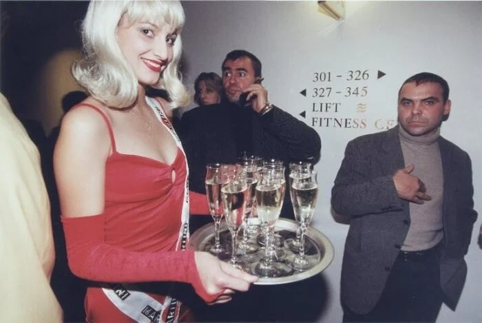 «Революция в натуре». Колоритные фото 90-х годов Фотография, Историческое фото, 90-е, Бандиты, Длиннопост, Повтор