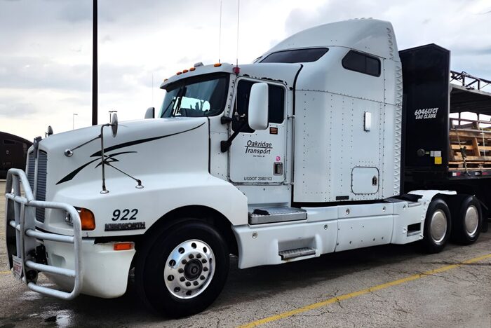 Kenworth T600