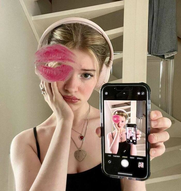     , ,  , , , 