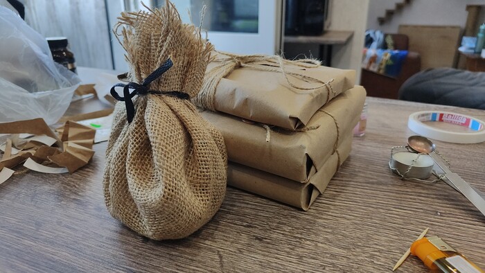 � � ����� ����� ������ �� � �����.