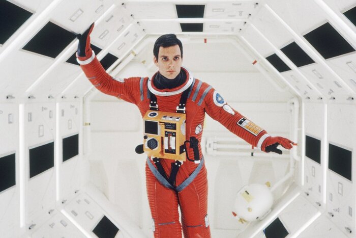 ����������� ������� 2001