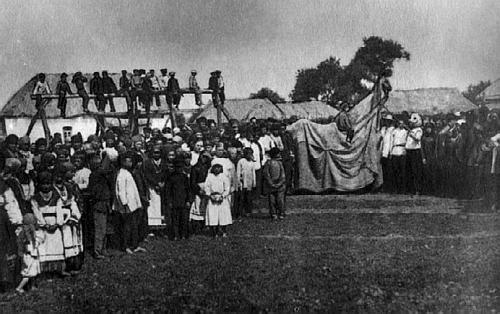 Обряд вождение русалки в селе Оськино