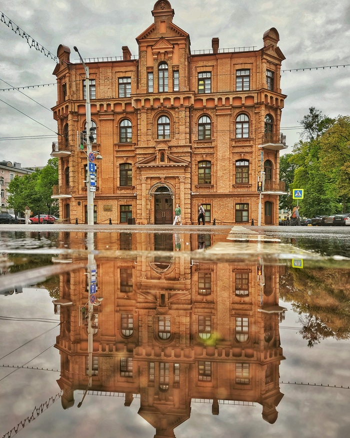     , , ,  , , , 