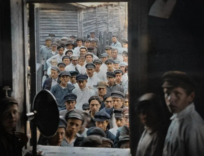 Нелёгкая и тяжёлая жизнь СССР в первое десятилетие своего существования. 20 раскрашенных фотографий. Часть II Старое фото, Историческое фото, 20 век, Фотография, СССР, 1920-е, Колоризация, Длиннопост