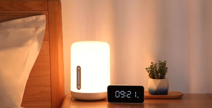  Mijia Bedside Lamp 2.      .  .