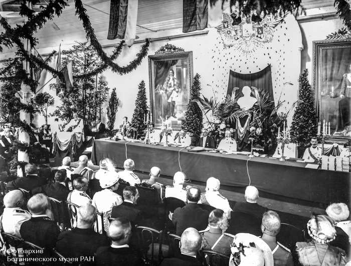      200-   ,   ..      . ..     .