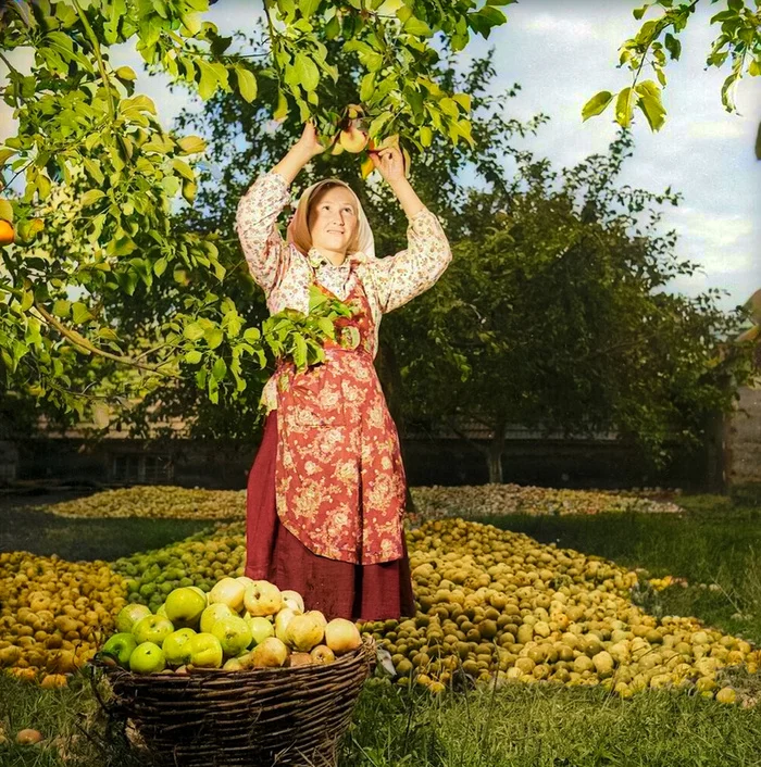 Подборка простых и потрясающих фотографий эпохи СССР. 20 раскрашенных фотографий. Часть 26 20 век, Старое фото, Фотография, СССР, Детство в СССР, 60-е, 70-е, 80-е, 50-е, Колоризация, Длиннопост