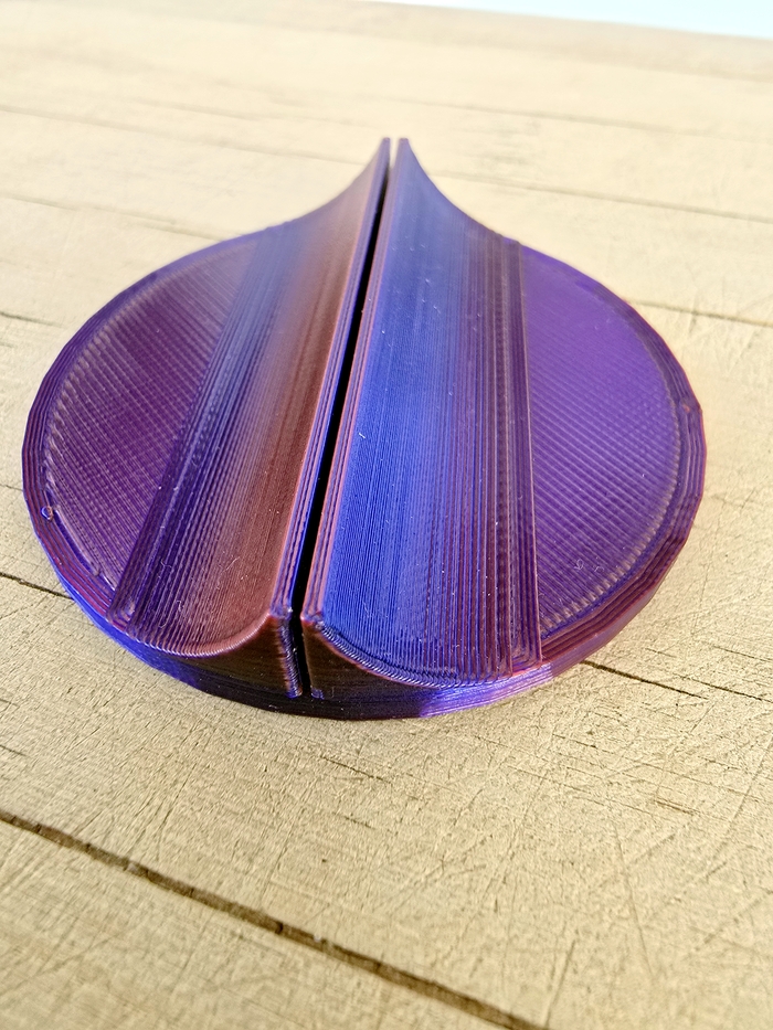 Музыка из видео (выше): © Mosovich & Batrai – Полярная звезда (ehrmantraunt remix)