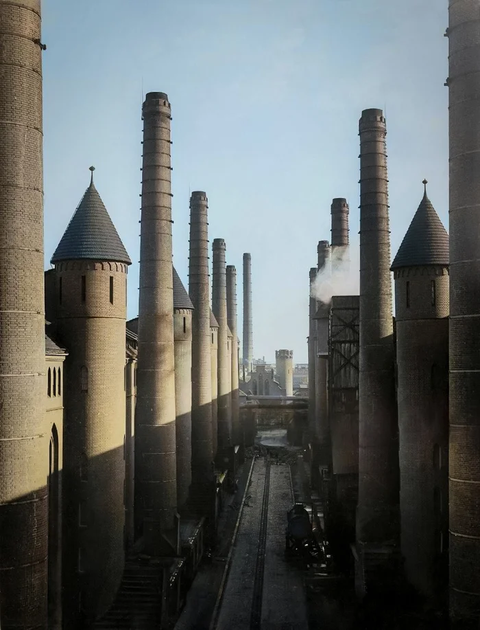 Осколки истории: Интересные и редкие ретро-фотографии Европы. 20 раскрашенных фотографий ХХ века. Часть 23 Португалия, Чехия, Франция, Германия, Нидерланды (Голландия), Швеция, Европа, Фотография, 20 век, Колоризация, Длиннопост