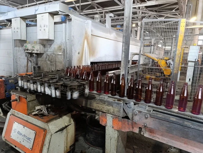 Как делают стеклянные бутылки Чистомэн, Туризм, Стеклотара, Упаковка, Производство, Видео, Вертикальное видео, Короткие видео, Длиннопост