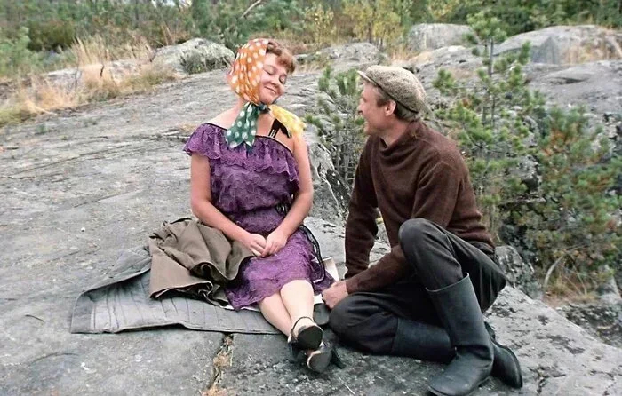 Кадр фильма "Любовь и голуби"