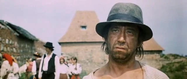 Did Brad Pitt really watch this? - Villains, Gypsies, Tabor goes to heaven