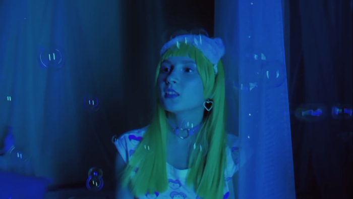 Мари Бизу в Мыльные пузыри из Вселенной Френдзоны